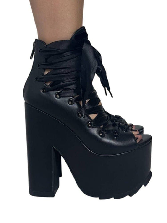 Ballet Bae - Black