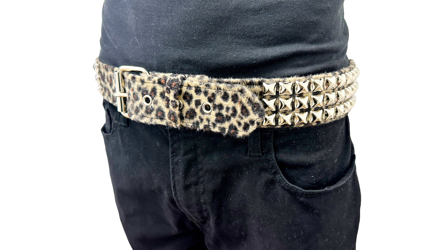 Brn 3 Row Pyramid Studded Belt