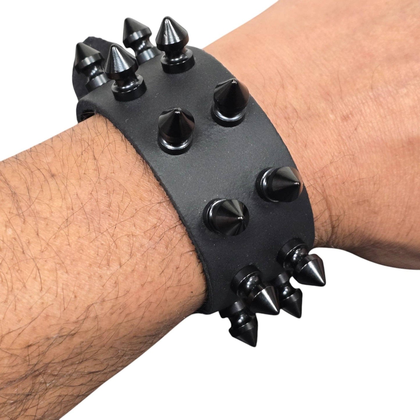 Buckle Bracelet With 2 Row 1/2" Spikes