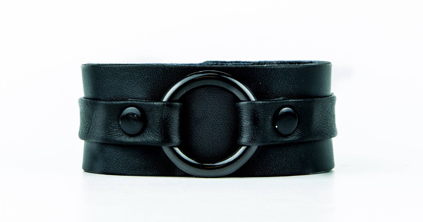 Black Ring Strap Bracelet