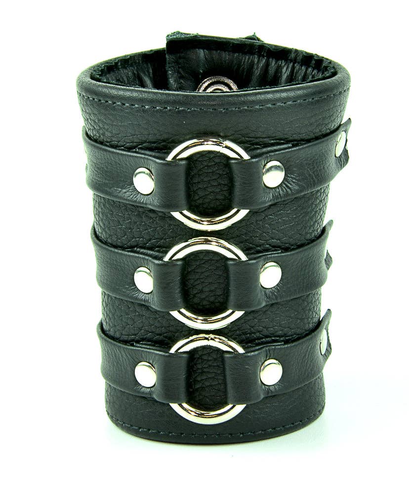 3 Ring Short Gauntlet Bracelet